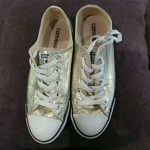 Gold Converse